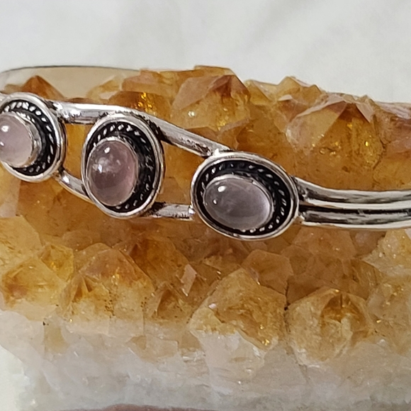 🌻BOGO*Vintage Rose Quartz & 925 Cuff Brace - Picture 3 of 4